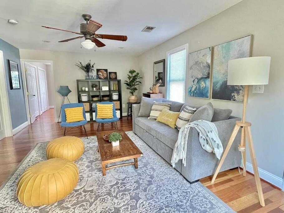 Brand New, Cozy, Modern, One-Bedroom Apartment Falls Church Exterior photo