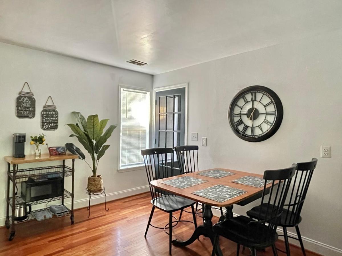 Brand New, Cozy, Modern, One-Bedroom Apartment Falls Church Exterior photo