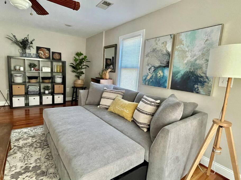 Brand New, Cozy, Modern, One-Bedroom Apartment Falls Church Exterior photo