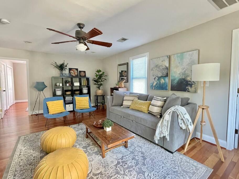Brand New, Cozy, Modern, One-Bedroom Apartment Falls Church Exterior photo